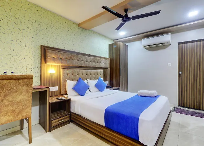 Hotel New Blue Sapphire Residency