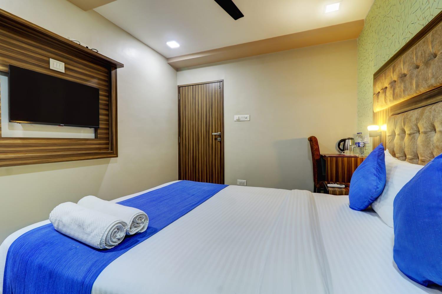 New Blue Sapphire Residency 3*